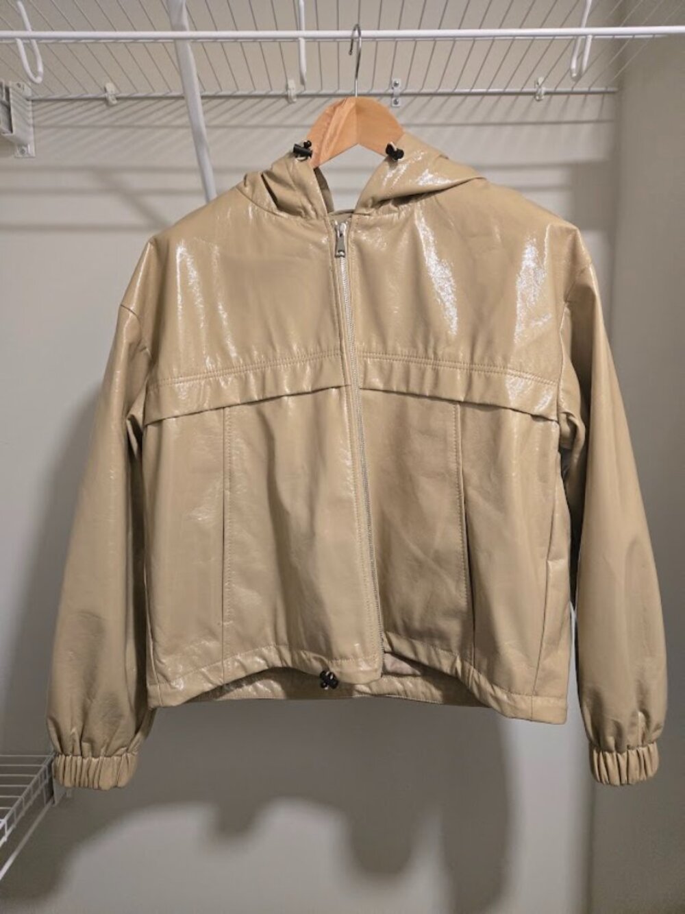 NWT NOIZE Selena Beige Vegan Patent Hooded Jacket S